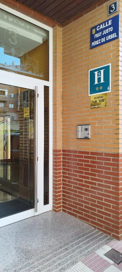 H. Lavid Briviesca Exterior foto
